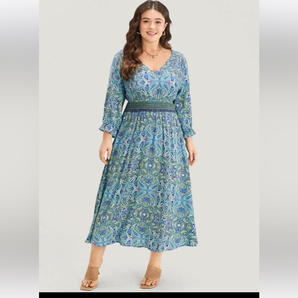 NWT Paisley Print Shirred flutter trim dress size 14/16 Sold Out 🌸🌺🌹139